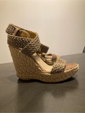 Stuart Weitzman Braided Espadrille Wedge Sandals in Tan/Green 37.5